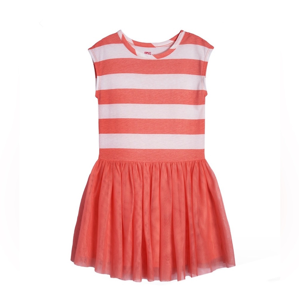 Girl’s dress peach